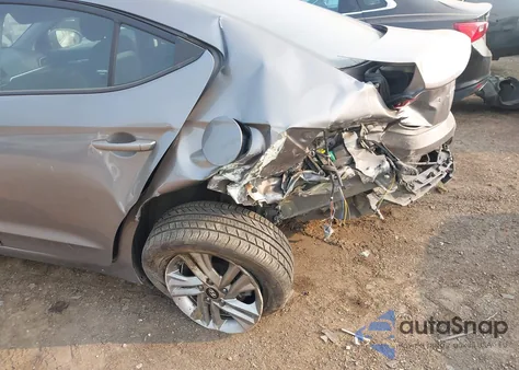 2020 Hyundai Elantra Sel из США, поврежденный, VIN KMHD84LFXLU105171